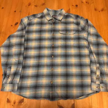 patagonia 체크 무늬 셔츠 L 사이즈