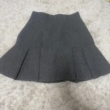 리랜드트루 스커트