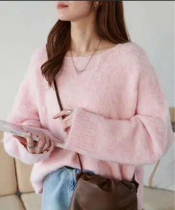 핑크 샤기 풀오버