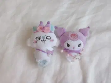 치이카와 산리오 모몽가 쿠로미 인형 배지