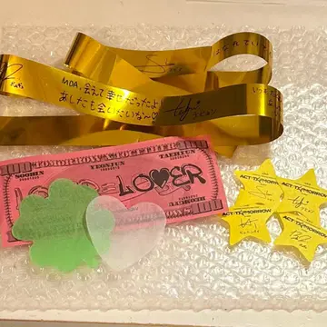 TXT ACT:TOMORROW 낙하물 금테 은테 사인 포함 별