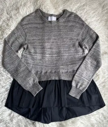 SONO 밑단 프릴 이소재 니트 새상품급 M