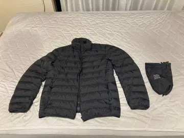 울트라 라이트 다운 자켓 블랙 L 사이즈 블랙 유니클로