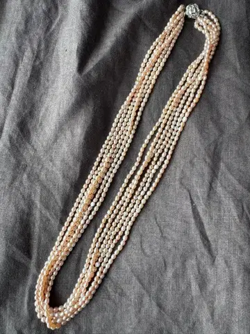 새상품급 담수 펄 6연 목걸이