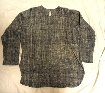 우사토 긴팔 상의