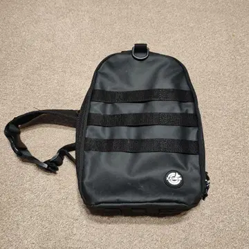 LUXXE 럭스 런건 바디백 LE317 블랙