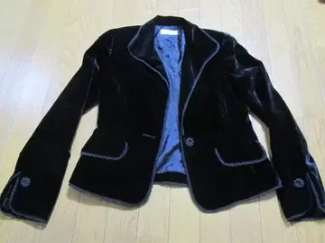 스페치오 벨로아 소재 버튼이 멋진 자켓 40