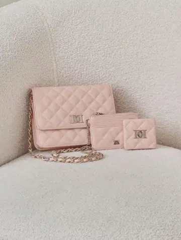 Darich DD 로고 퀼팅 트래블 세트 핑크