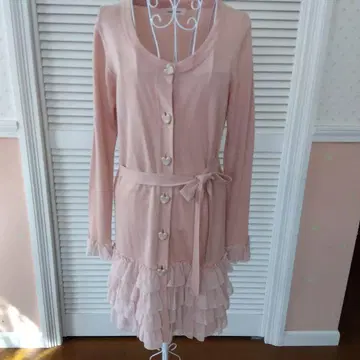 새상품 갤러리 비스콘티 하트 버튼 롱 가디건