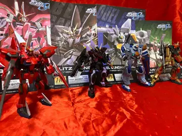 완성품 SEED 자라대 HG 이지스, 스타, 듀얼, 블리츠 건담