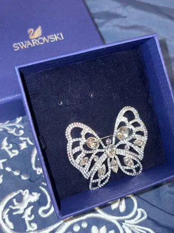 Swarovski 나비 모양 브로치 약 7.5cm