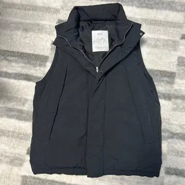 블랙 다운 베스트