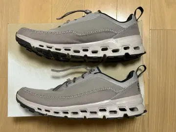 on CLOUDAWAY 2 28.5cm