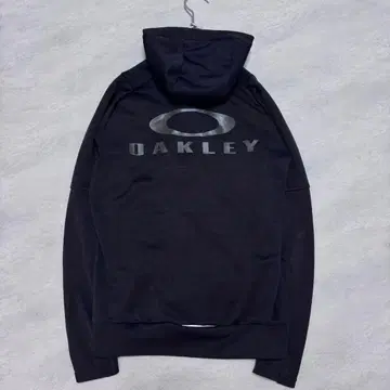 [금일 한정 가격 인하] 오클리 OAKLEY 후드티 M 골프웨어