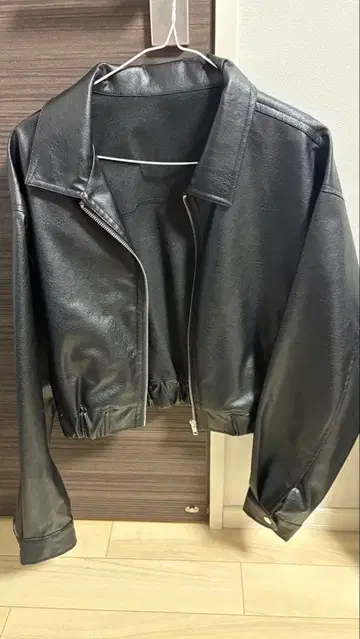 블랙 가죽 자켓 M 사이즈