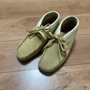 클락스 왈라비 베이지