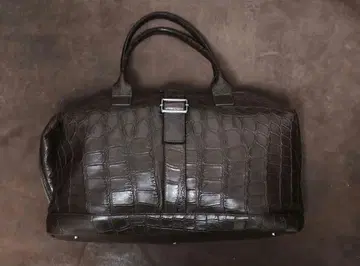 마우로 나 머드 크로커다일 보스턴 백