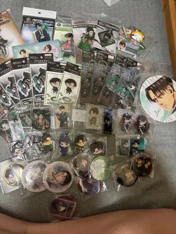 진격의 거인 리바이 병장 굿즈 묶음 판매