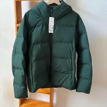 유니클로 심리스 다운 후드티 XL 다크 그린