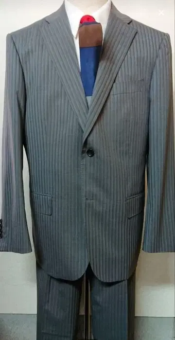 2L(95) 가을/겨울 남성용 수트 그레이 스트라이프 빅 사이즈