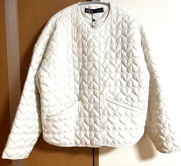 미사용 새상품 하트 퀼팅 자켓 L 사이즈