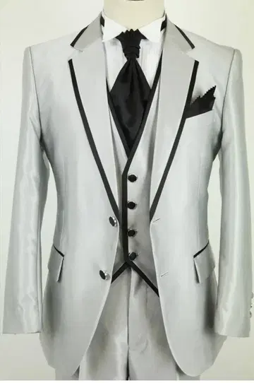 실버 턱시도 베스트 포함 브라이덜 신랑