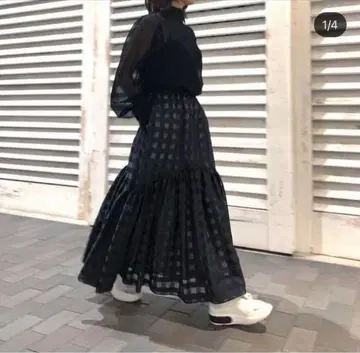 SHE 도쿄 리타 체크 플레어 롱 스커트