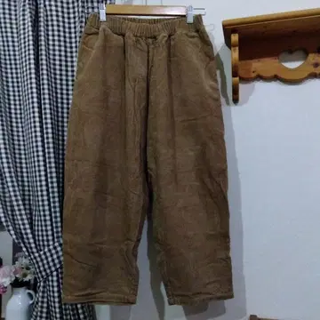 오로네 베이지 코듀로이 벌룬 팬츠