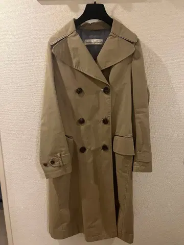 미사용 새상품 골든구스 트렌치코트
