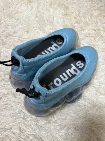 grounds 퀼팅 원단 펌프스 스니커즈