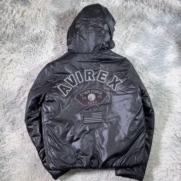 AVIREX 다운 자켓 충전솜 짧은 기장 자수 로고 블랙