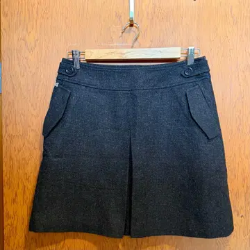 라코스테 울 트위드 스커트