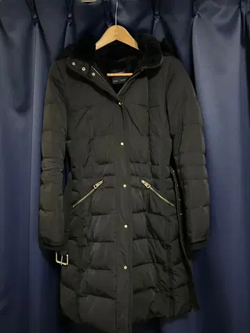 ZARA BASIC 블랙 다운 자켓 S 사이즈