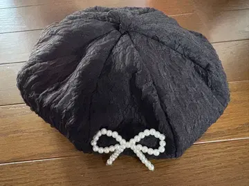 펄 리본 포함 베레모 블랙