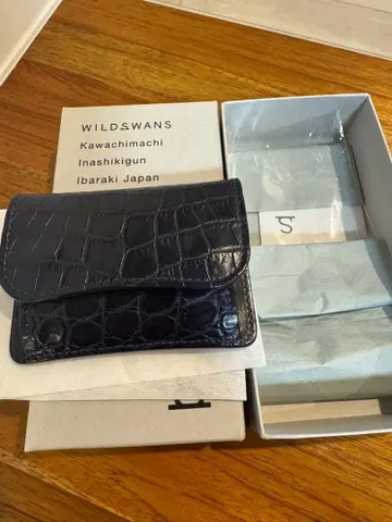 와일드 스완스 타앙 2025 첫 판매 네이비 나염