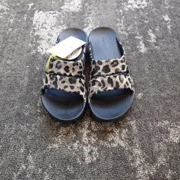 미사용 우포스 우아 리미티드 24