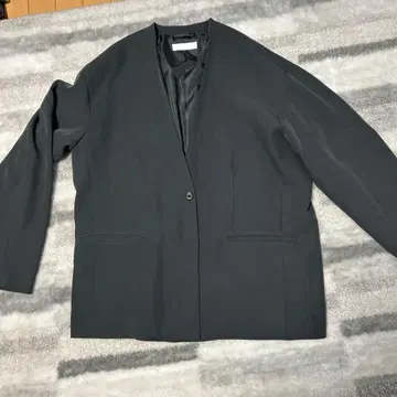 WYM 다크 그레이 테일러드 자켓과 팬츠 세트