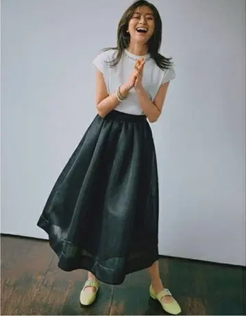 더블 러셀 볼륨 스커트 블랙 38 셀포드