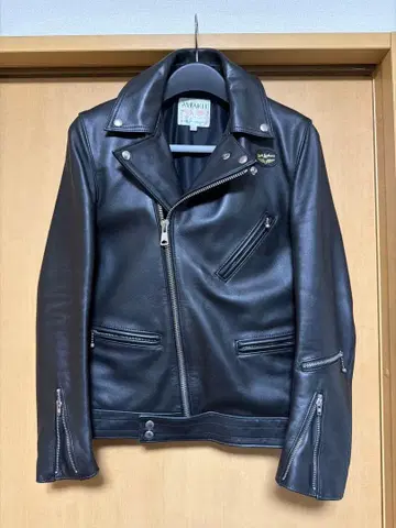 Lewis Leathers 사이클론 36 타이트 핏 런던 구매