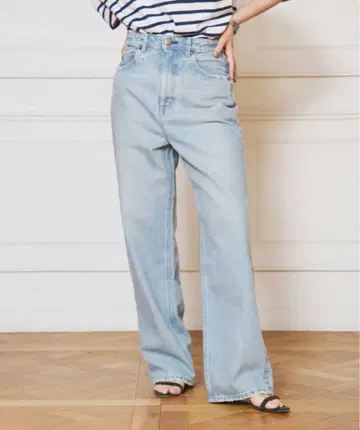 IENA RED CARD TIMELESS Dakota 23