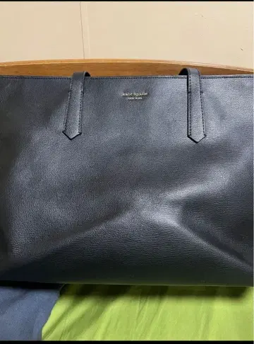 kate spade 블랙 가죽 토트백