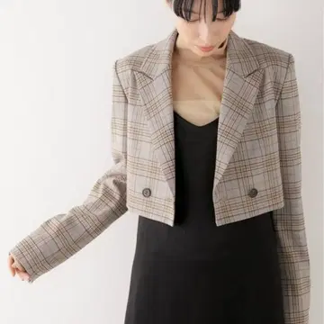 Noble 체크 숏 피크드 자켓