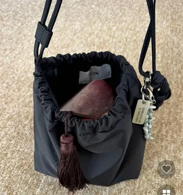 POIK 미디엄 드로우 스트링 숄더백 블랙 nugu