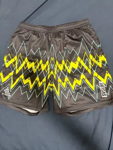 배구 숏팬츠 M 사이즈