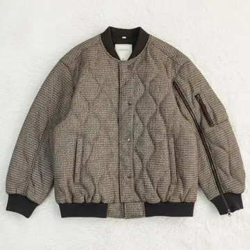 [ rokh x GU 새상품 ] 콜라보 건클럽 체크 퀼팅 MA-1