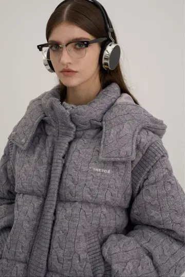 the toe SHARD KNIT DOWN