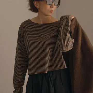 Meravel Border Boat Neck Tee