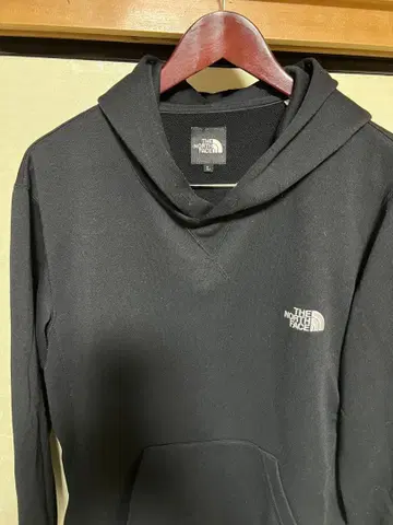 THE NORTH FACE 블랙 후드티