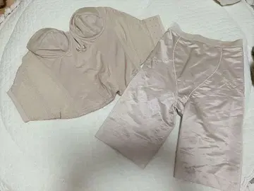 [ 가격 인하 ] 베이지 브라이덜 이너 2세트