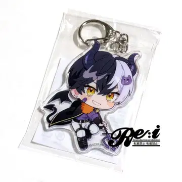 AMPTAK x COLORS 할로윈 아크릴 키링 마제타